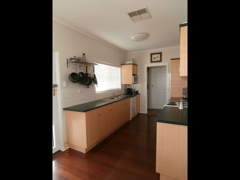 86 Rome Road, Melville WA 6156