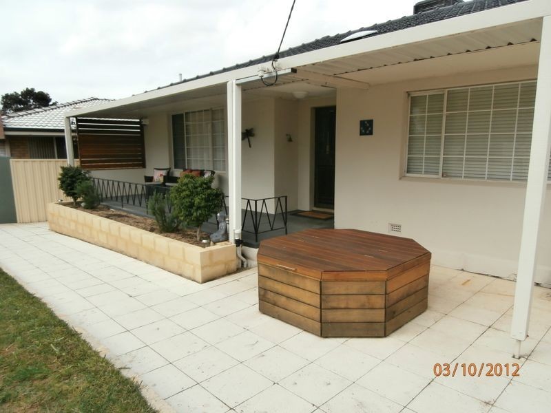 86 Rome Road, Melville WA 6156