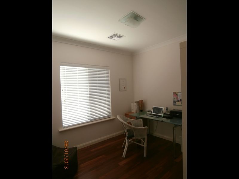 14 Francois Lane, Munster WA 6166