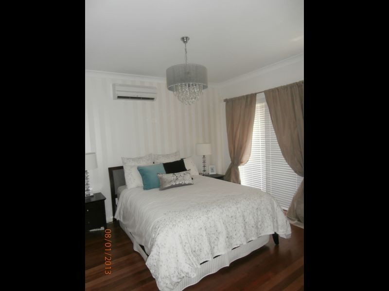 14 Francois Lane, Munster WA 6166