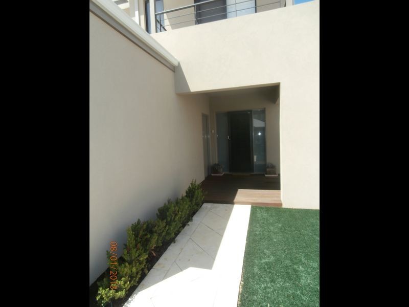 14 Francois Lane, Munster WA 6166