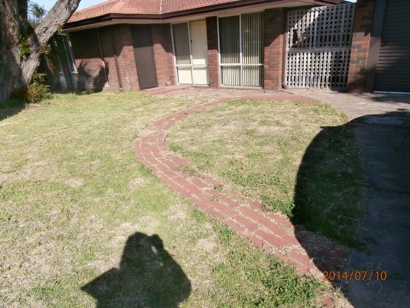 94 Cambridge Crescent, Cooloongup WA 6168