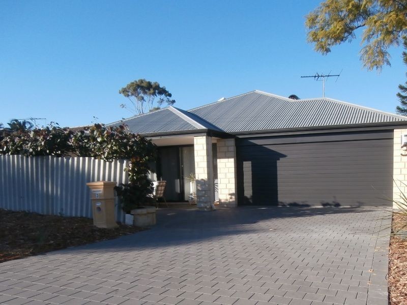 3 Vernon Place, Spearwood WA 6163