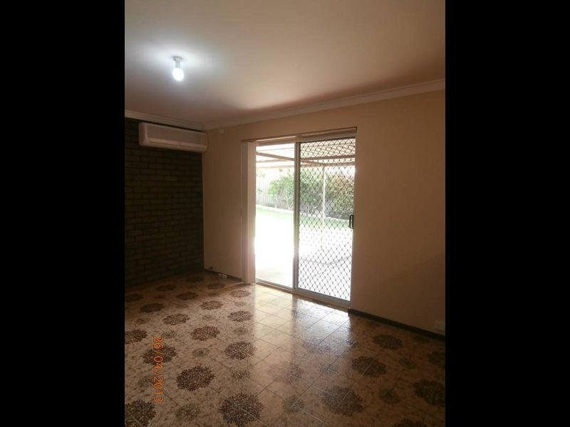 5 Hobley Way, Spearwood WA 6163