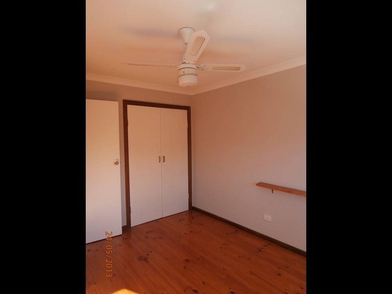 35 Fairbairn Road, Coogee WA 6166