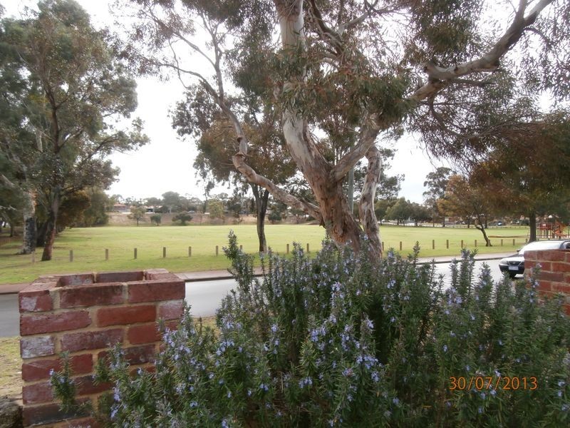 33 Freeth Road, Spearwood WA 6163