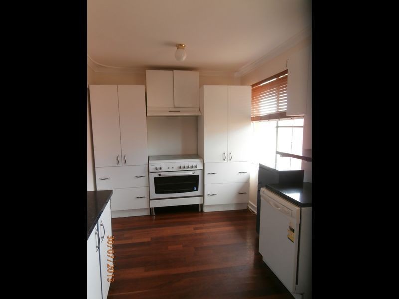 33 Freeth Road, Spearwood WA 6163