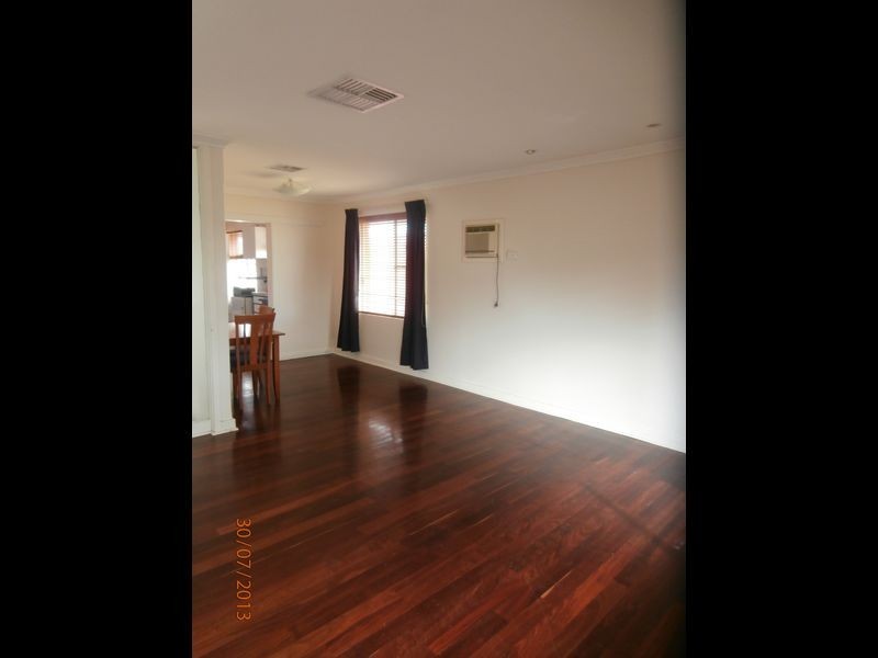 33 Freeth Road, Spearwood WA 6163