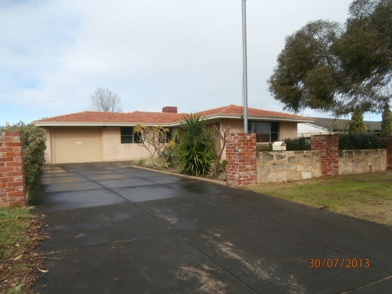 33 Freeth Road, Spearwood WA 6163
