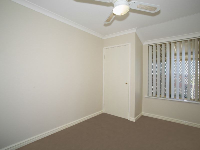 32 Motril Avenue, Coogee WA 6166