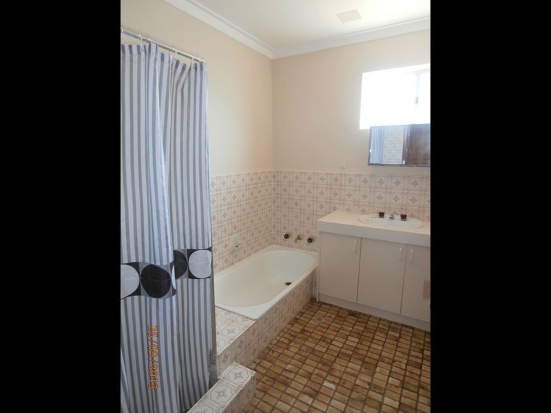 61b Goldsmith Road, Spearwood WA 6163