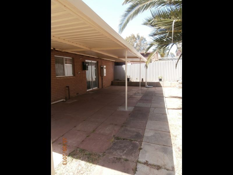 61b Goldsmith Road, Spearwood WA 6163