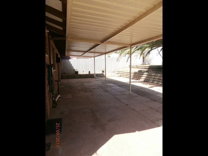 61b Goldsmith Road, Spearwood WA 6163