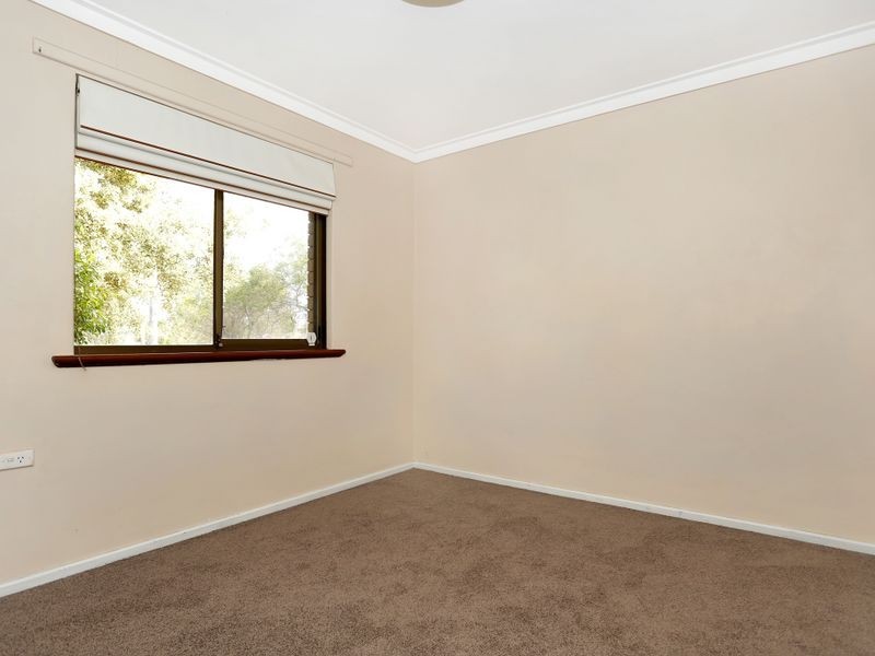 19 Honeysett Court, Hamilton Hill WA 6163
