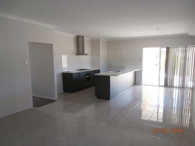 41b Sawle Road, Hamilton Hill WA 6163