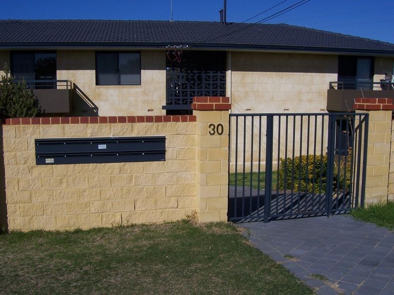 15 / 30 Lorraine Place, Hamilton Hill WA 6163