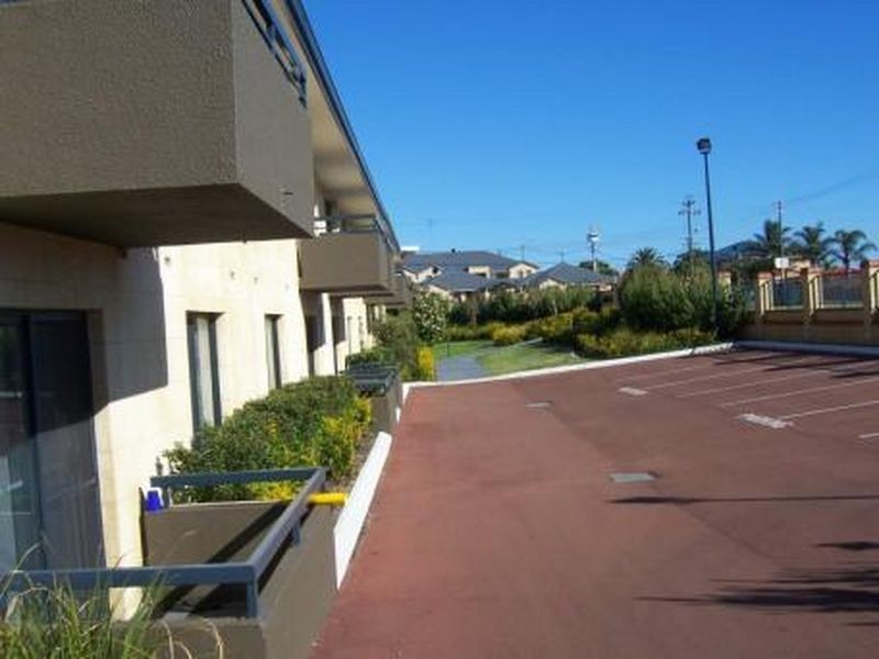 15 / 30 Lorraine Place, Hamilton Hill WA 6163