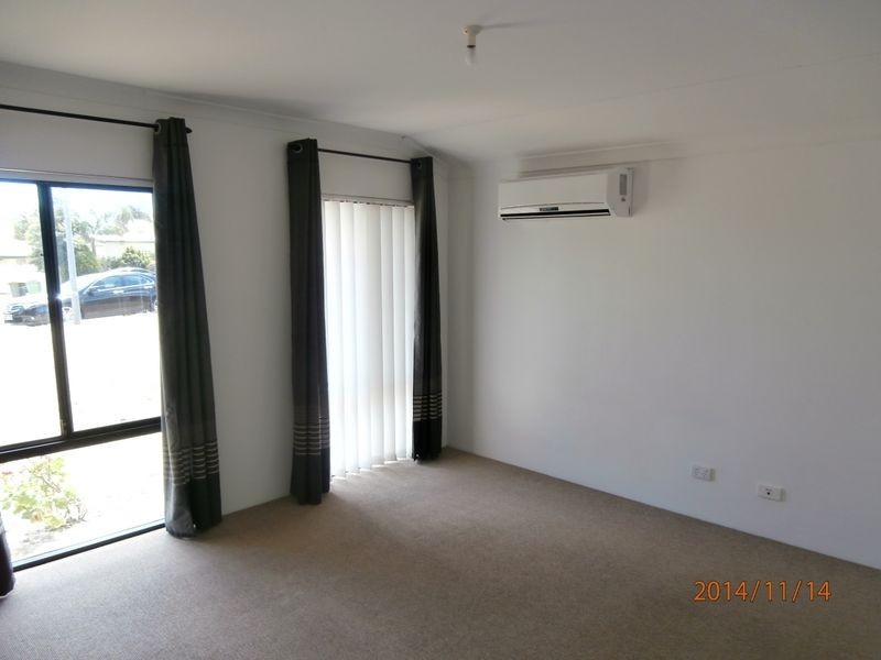 8 Ellery Court, Success WA 6164