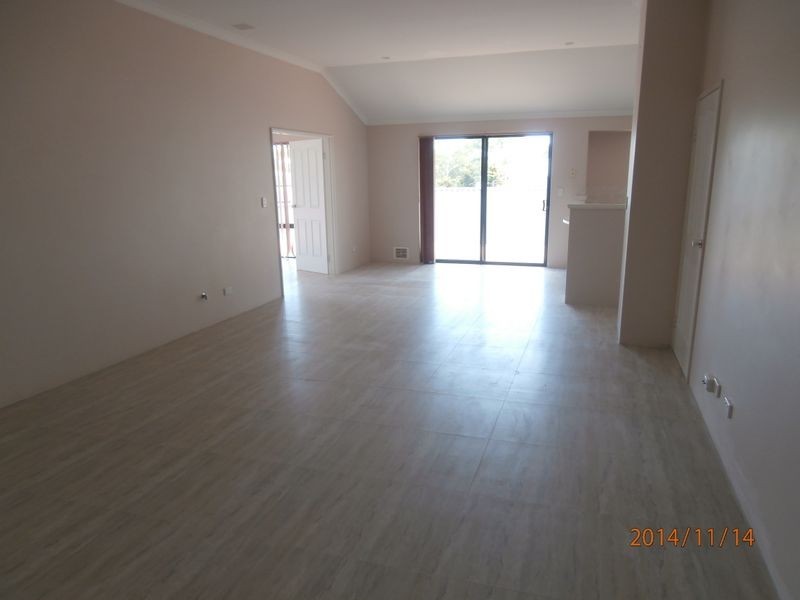 8 Ellery Court, Success WA 6164