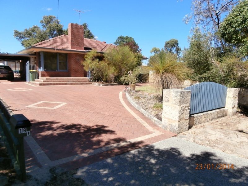 19 Radney Street, Willagee WA 6156