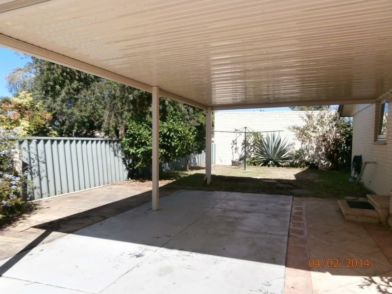 24 Mandala Crescent, Bateman WA 6150