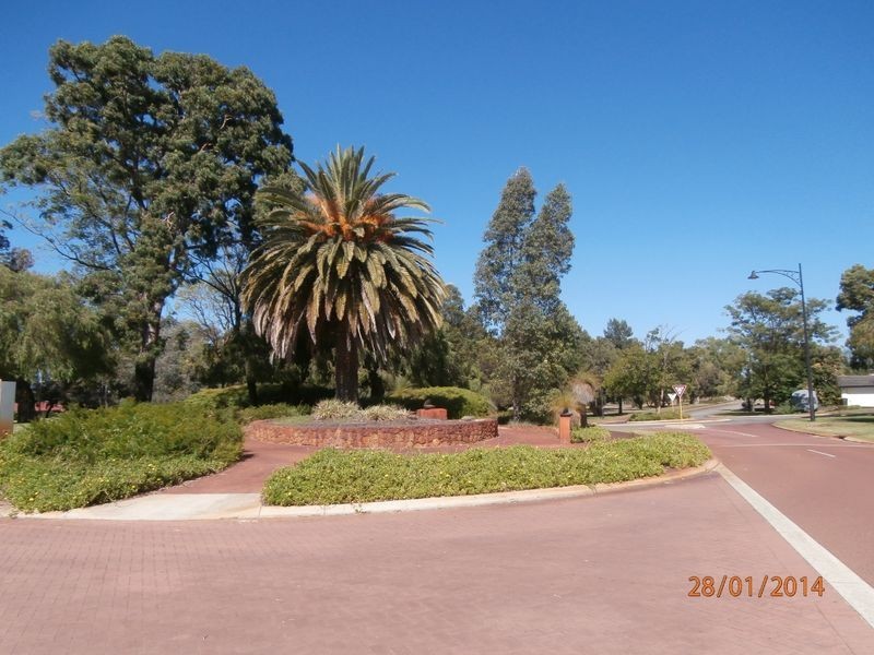 24 Mandala Crescent, Bateman WA 6150