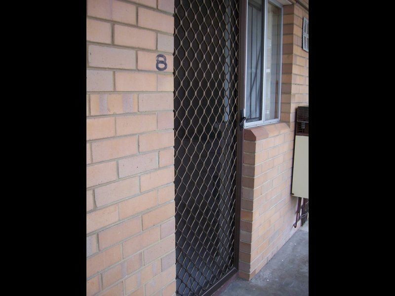 8 83    Phoenix Road, Spearwood WA 6163