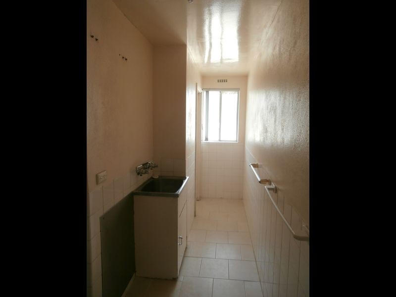 8 83    Phoenix Road, Spearwood WA 6163