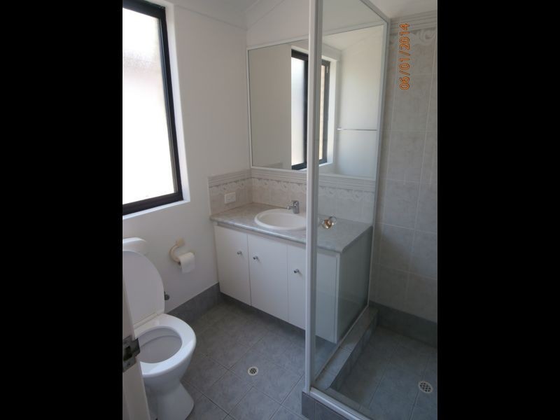 8 Ellery Court, Success WA 6164