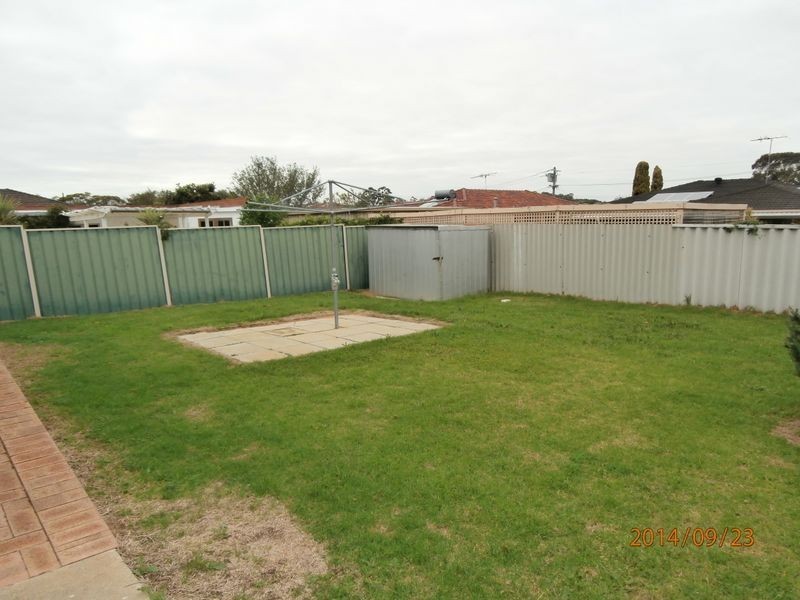 21b Phoenix Road, Spearwood WA 6163