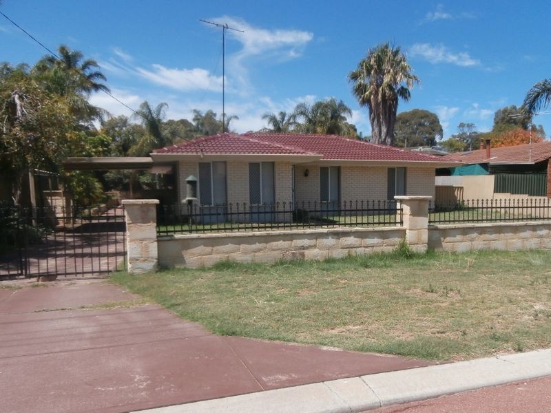 40 Sulphur Road, Parmelia WA 6167