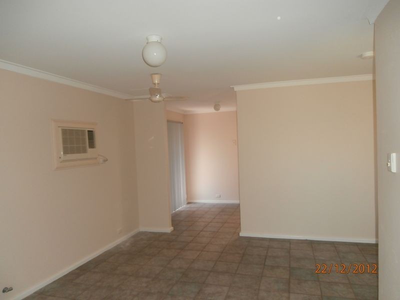 40 Sulphur Road, Parmelia WA 6167