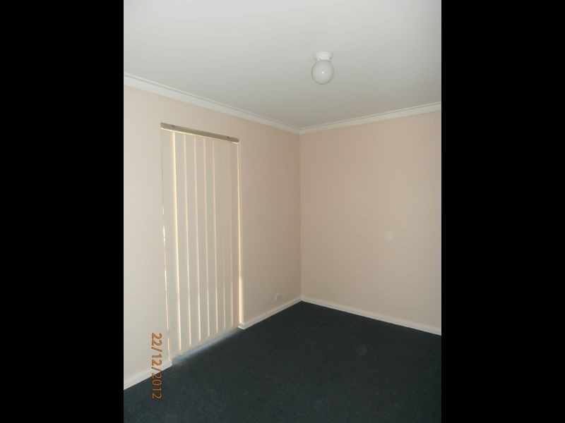 40 Sulphur Road, Parmelia WA 6167