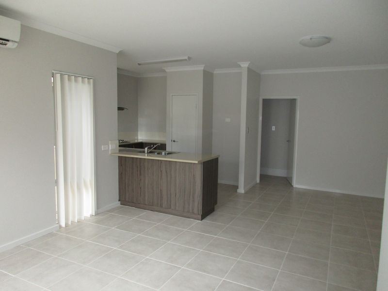 2/37 Sussex Street, Spearwood WA 6163