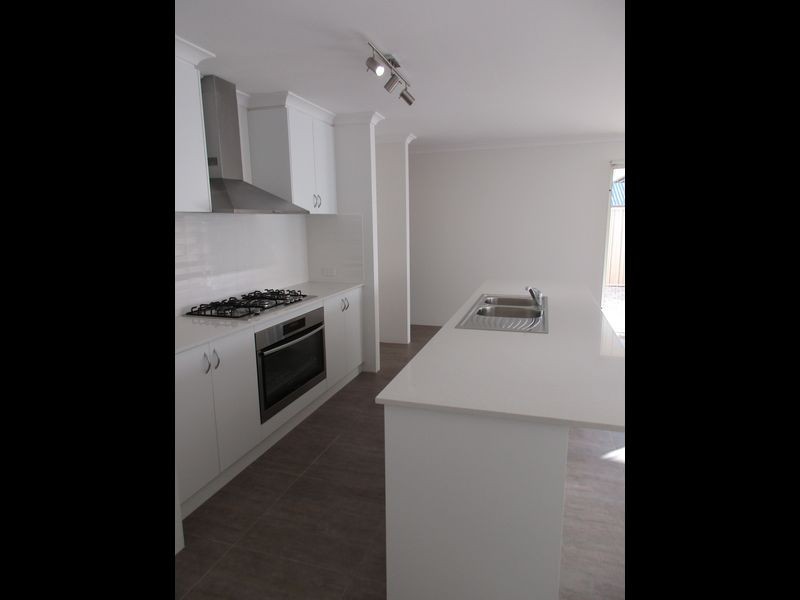 13 Doolette Street, Spearwood WA 6163