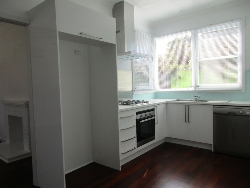 2 Halstead Street, Hamilton Hill WA 6163