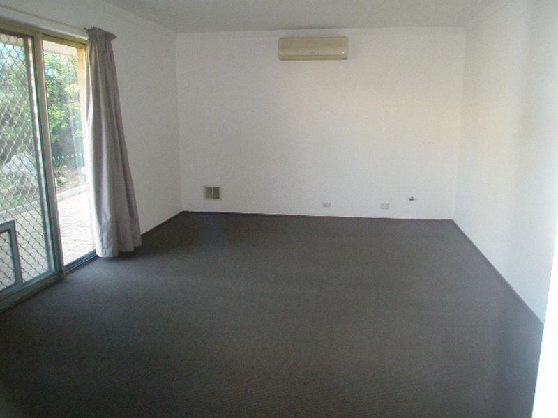25 Claygate Road, Hamilton Hill WA 6163