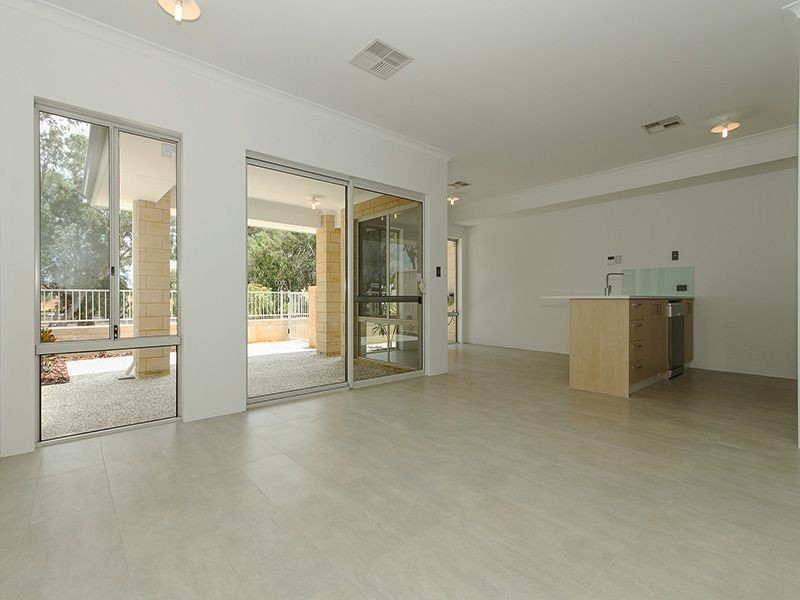 10 Pecorino Lane, Spearwood WA 6163