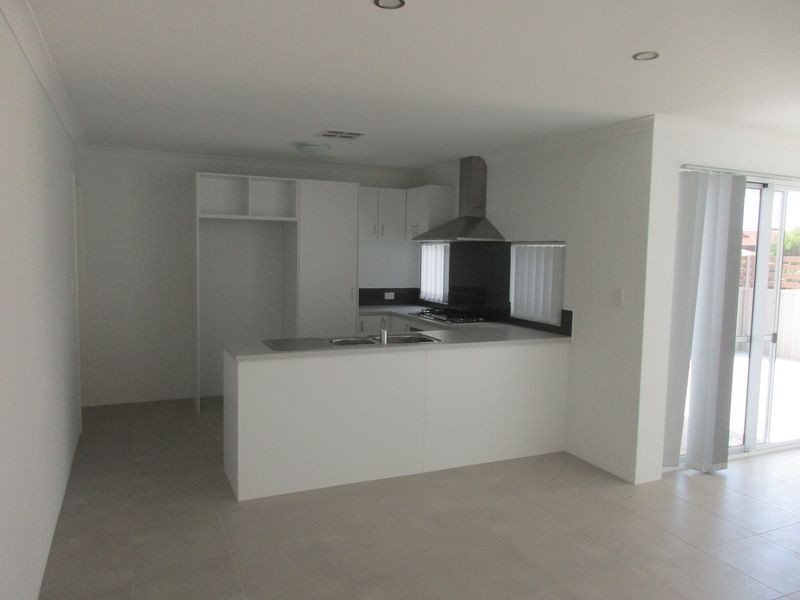 1/33 Freeth Road, Spearwood WA 6163