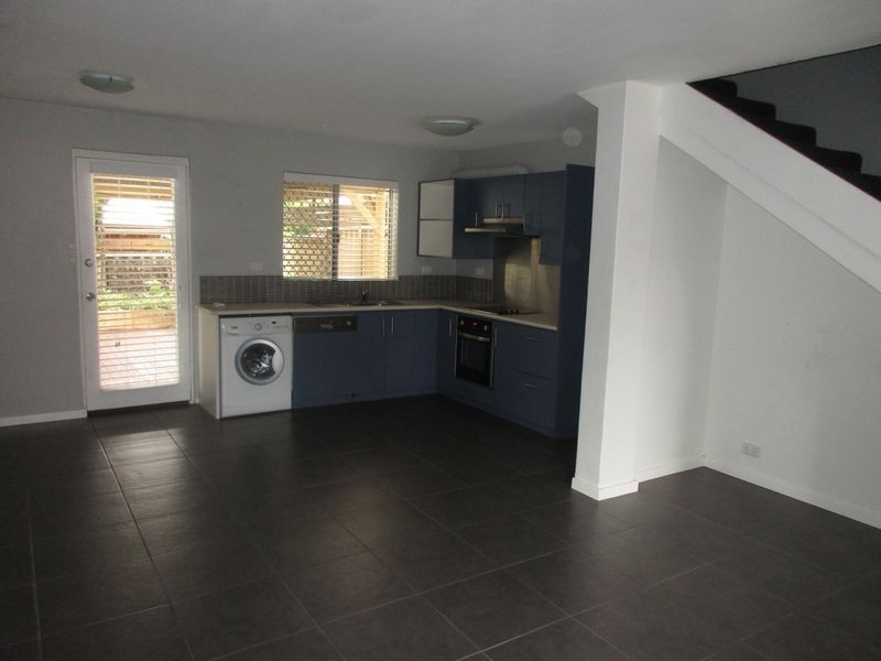 9/52 Samson Street, White Gum Valley WA 6162