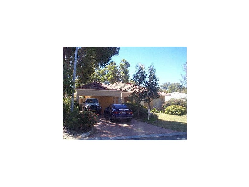 36 Paddington Court, Bibra Lake WA 6163