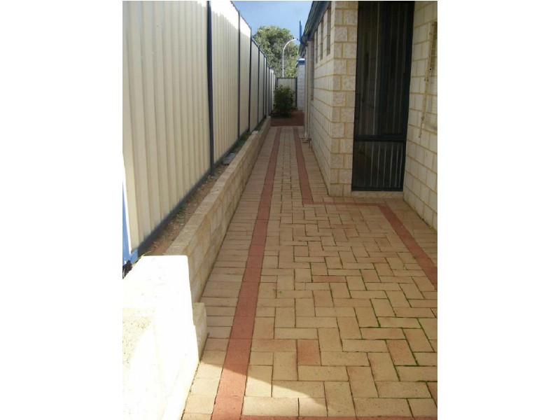 16 Hyam Street, Hamilton Hill WA 6163