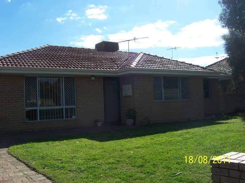 17 O’Connell Street, Hamilton Hill WA 6163