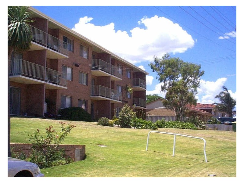 4/150 Healy Road, Hamilton Hill WA 6163