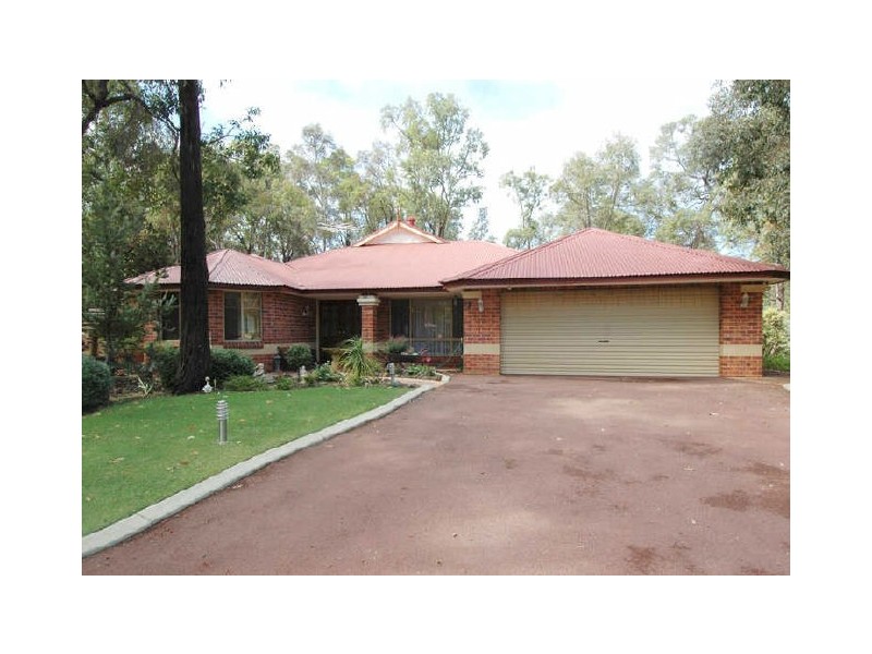 7 Protector Grove, Roleystone WA 6111
