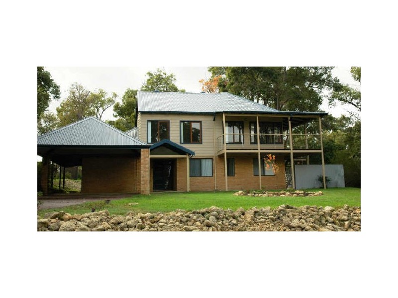 30 Mackie Road, Roleystone WA 6111