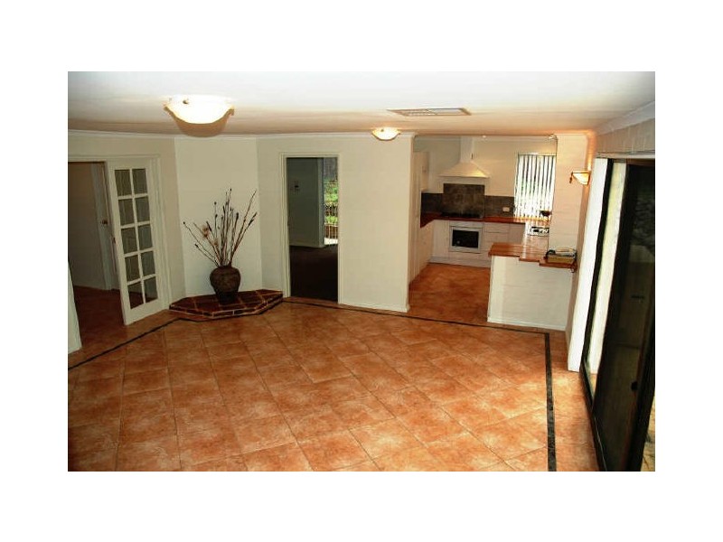 30 Mackie Road, Roleystone WA 6111