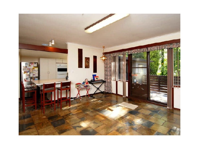 60 Valley View Road, Roleystone WA 6111