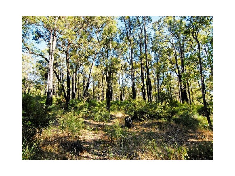 60 Valley View Road, Roleystone WA 6111