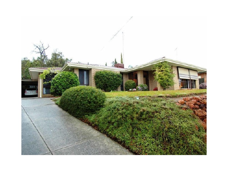 50 Ashley Drive, Kelmscott WA 6111